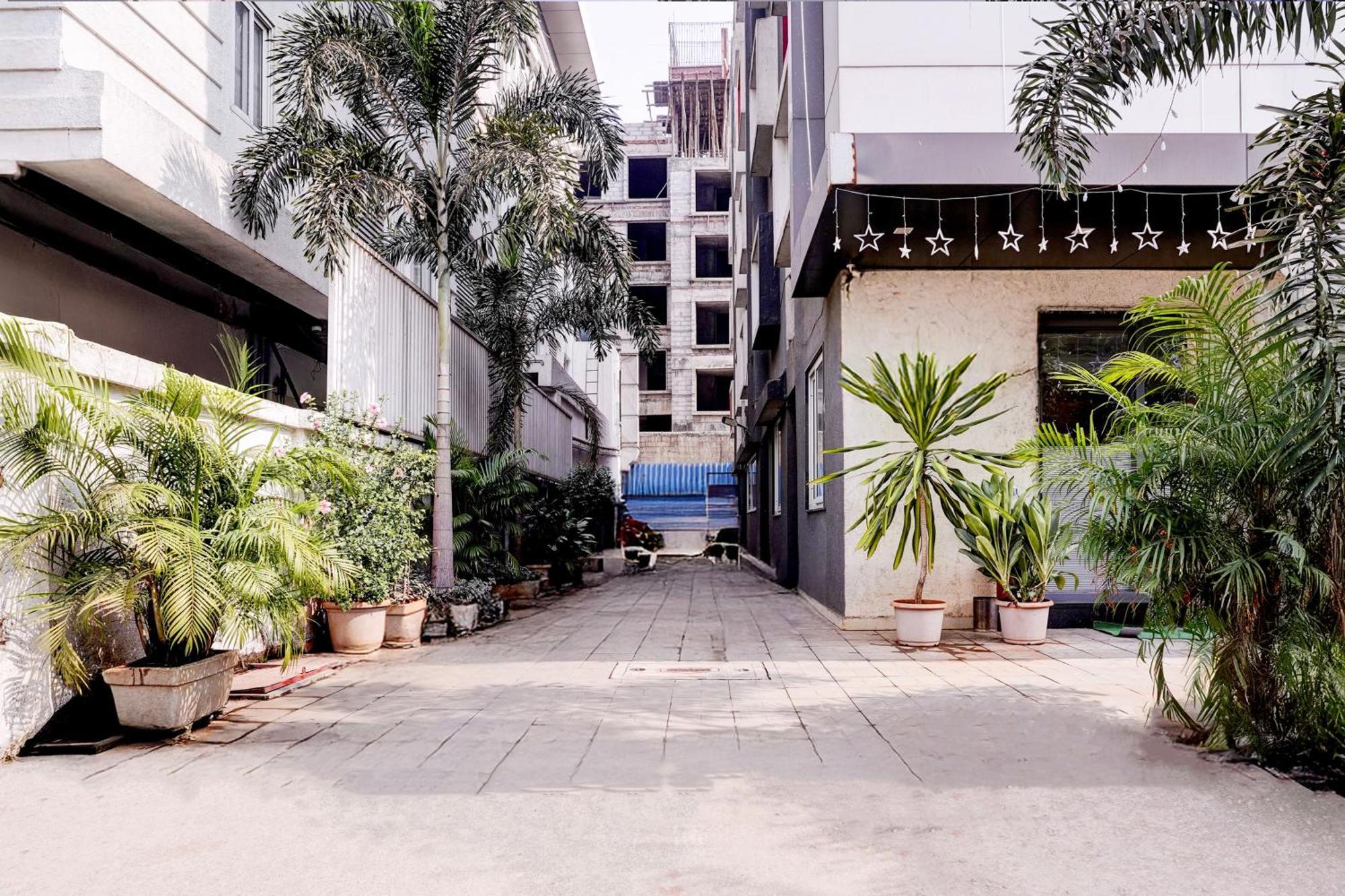 Townhouse Oak Kopar Khairane Navi Mumbai Formerly Ivy Hotel Exterior foto