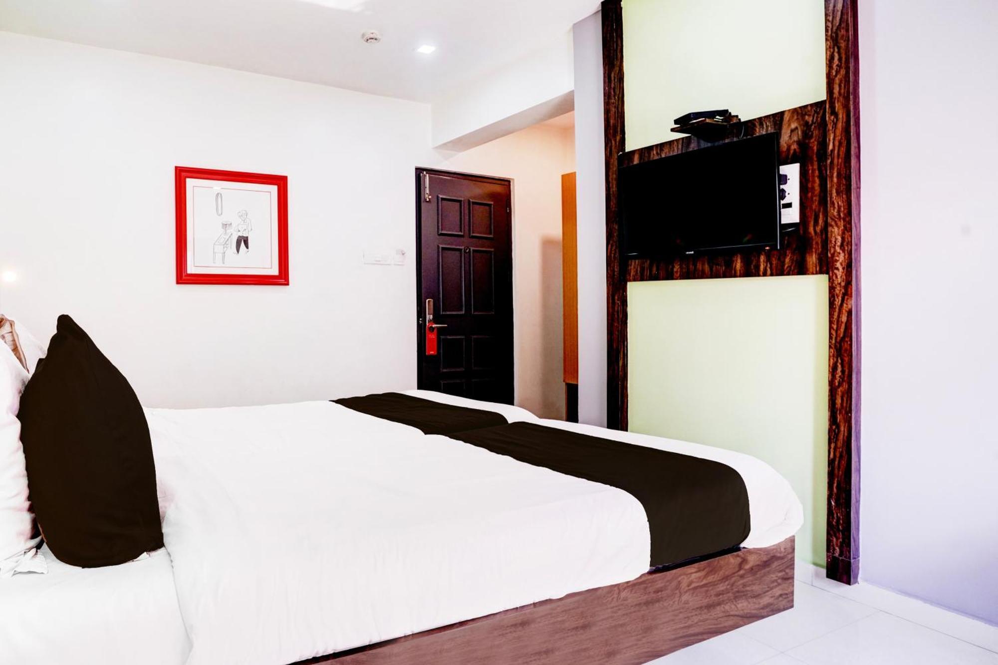 Townhouse Oak Kopar Khairane Navi Mumbai Formerly Ivy Hotel Exterior foto