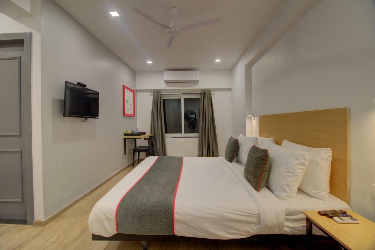 Townhouse Oak Kopar Khairane Navi Mumbai Formerly Ivy Hotel Exterior foto